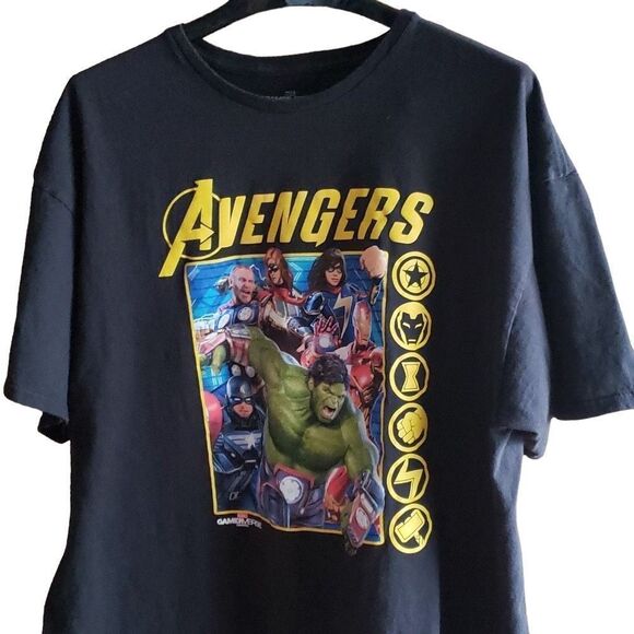 Avengers Short Sleeve Graphic Tee-Shirt - Picture 3 of 7